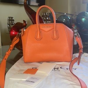 Authentic Givenchy Antigona Mini